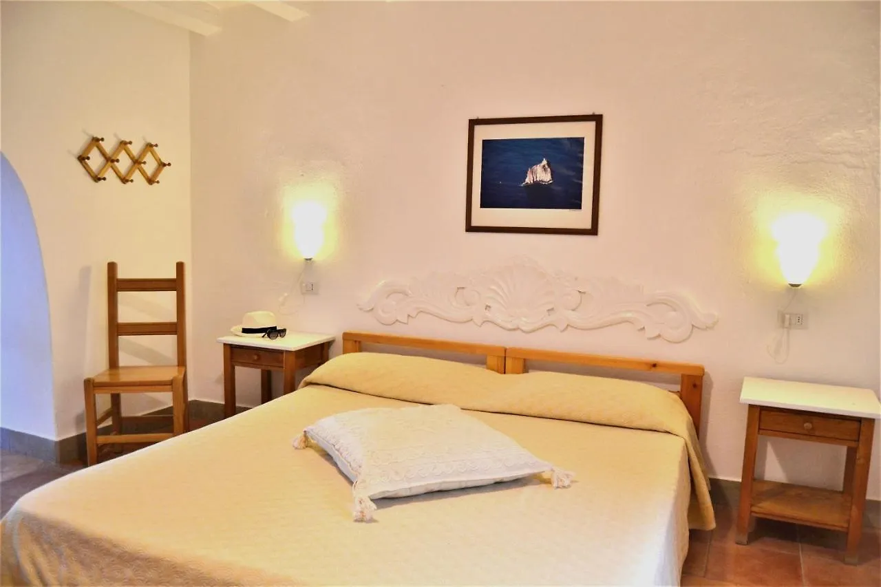 Villa Ginestra Sulla Spiaggia Di Stromboli