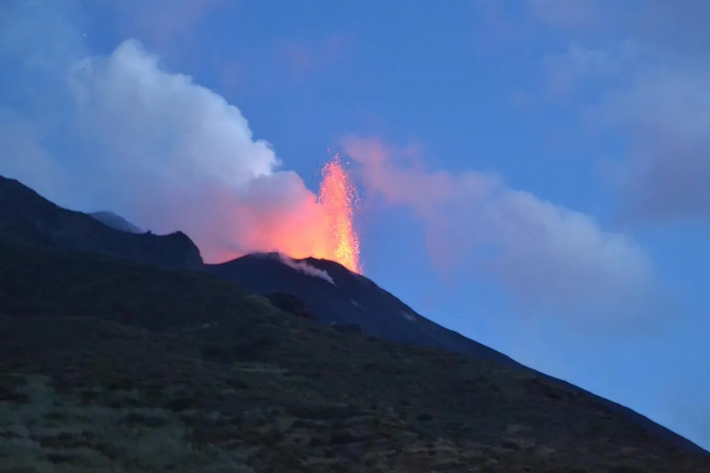 Villa Ginestra Sulla Spiaggia Di Stromboli Nyaraló